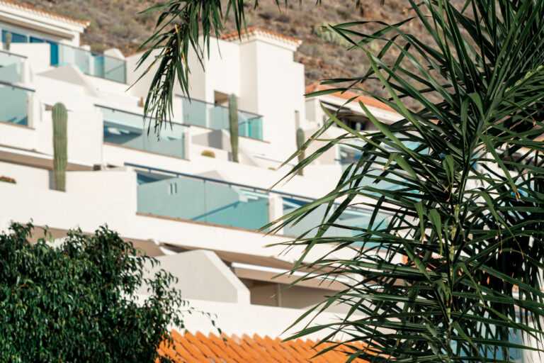 Featured image for Landlord insurance for South African buy‑to‑let owners: buildings, loss of rent, tenant damage and bond conditions.